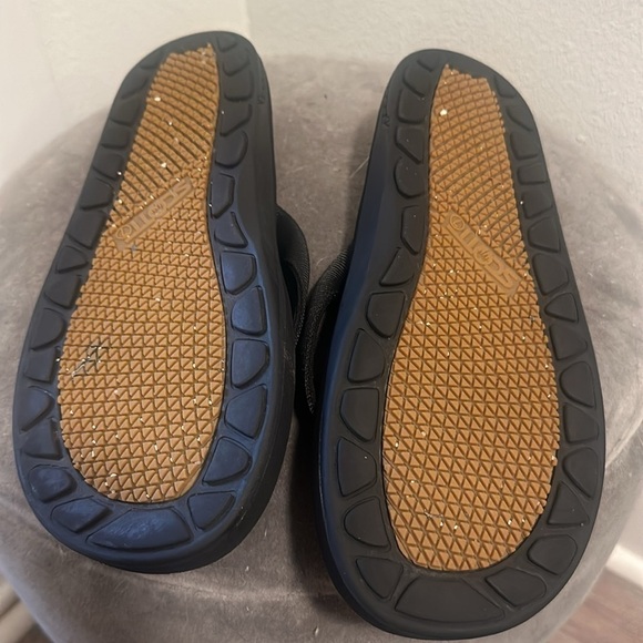 Men’s Scott’s Hawaii Slippah - Picture 2 of 2